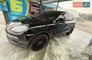 Позашляховик / Кросовер Porsche Cayenne 2011 в 