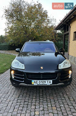 Позашляховик / Кросовер Porsche Cayenne 2007 в 