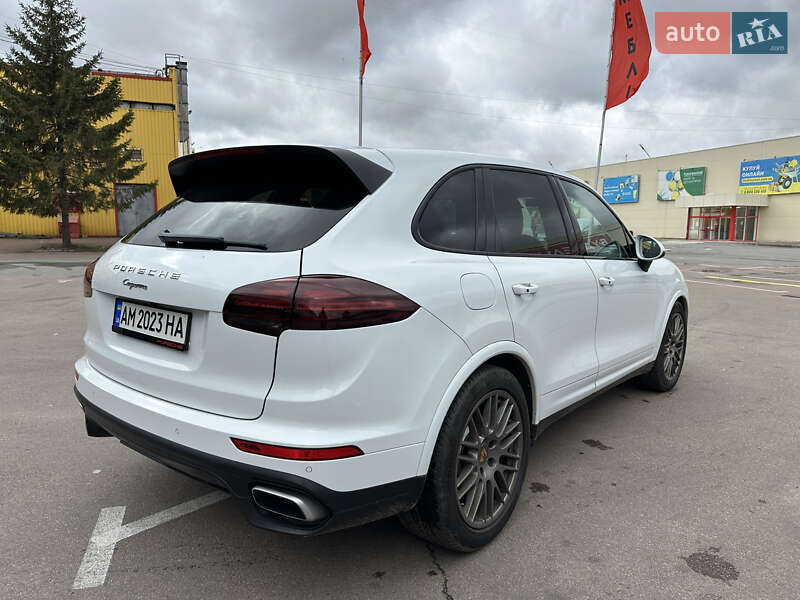 Внедорожник / Кроссовер Porsche Cayenne 2017 в Житомире фото 28 Внедорожник / Кроссовер Porsche Cayenne 2017 в Житомире
