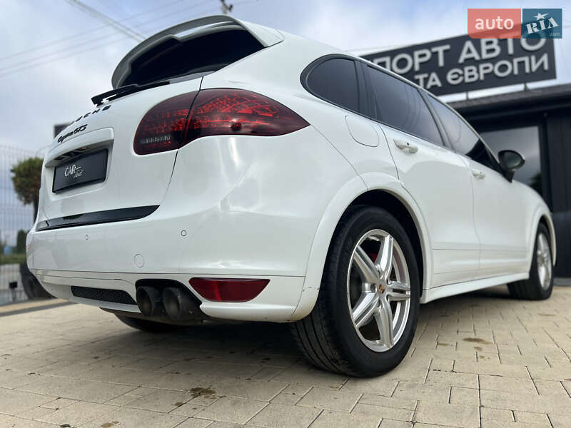 Внедорожник / Кроссовер Porsche Cayenne 2013 в Львове фото 15 Внедорожник / Кроссовер Porsche Cayenne 2013 в Львове