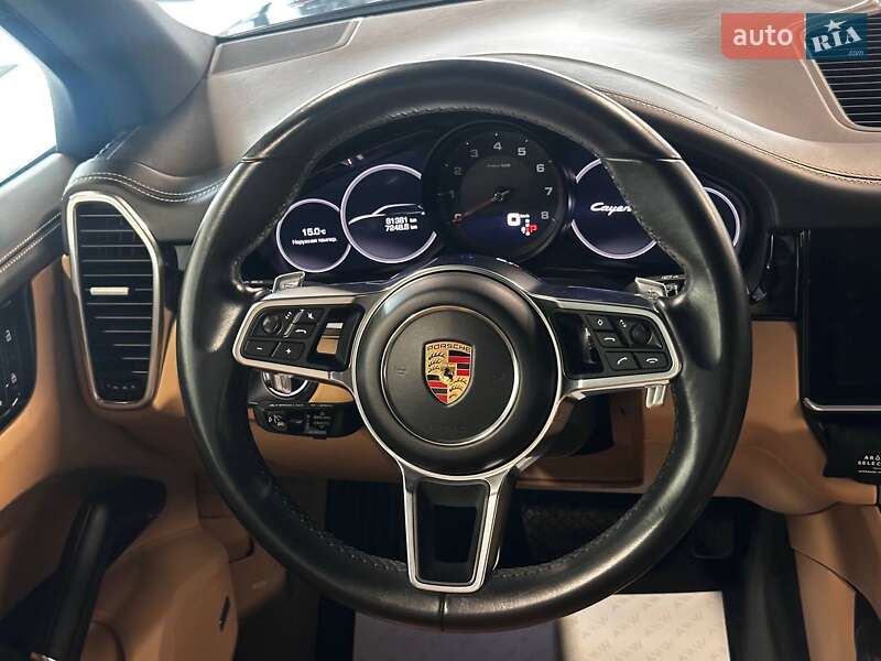 Позашляховик / Кросовер Porsche Cayenne 2019 в Львові