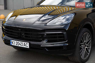 Внедорожник / Кроссовер Porsche Cayenne 2020 в 