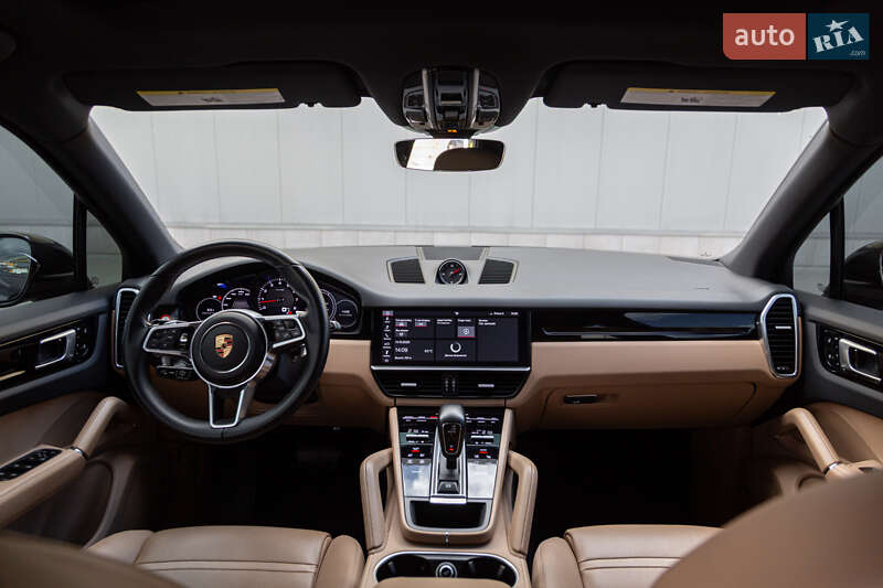 Позашляховик / Кросовер Porsche Cayenne 2020 в Києві