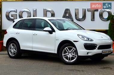Внедорожник / Кроссовер Porsche Cayenne 2012 в 