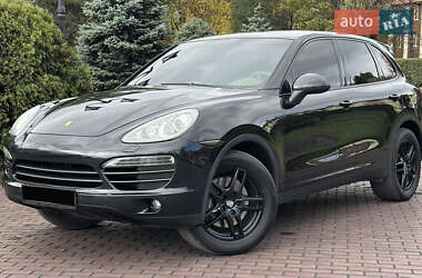 Внедорожник / Кроссовер Porsche Cayenne 2012 в 
