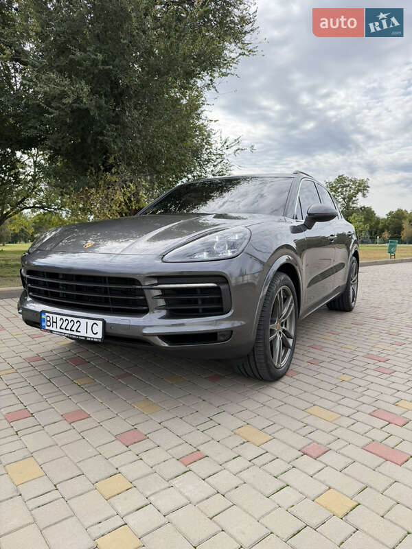 Внедорожник / Кроссовер Porsche Cayenne 2020 в Измаиле