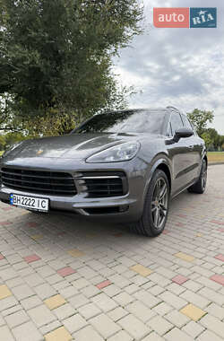 Позашляховик / Кросовер Porsche Cayenne 2020 в 
