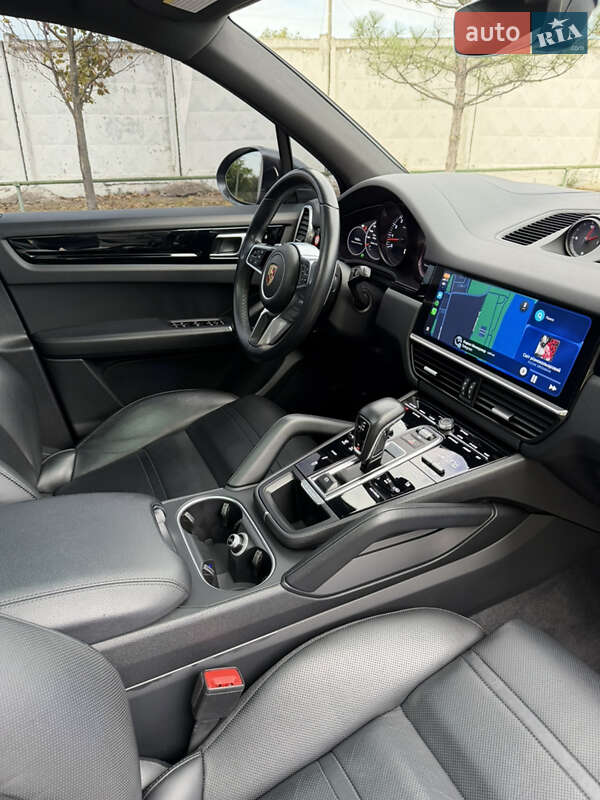 Внедорожник / Кроссовер Porsche Cayenne 2020 в Измаиле