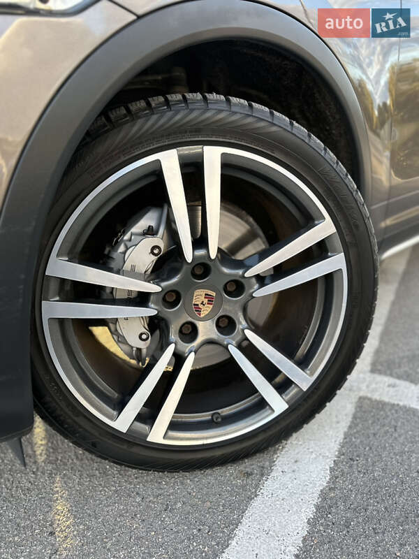 Внедорожник / Кроссовер Porsche Cayenne 2011 в Запорожье фото 26 Внедорожник / Кроссовер Porsche Cayenne 2011 в Запорожье
