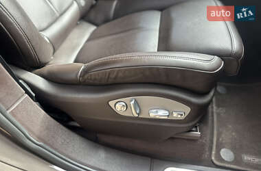 Позашляховик / Кросовер Porsche Cayenne 2011 в 