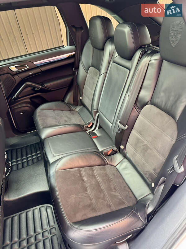 Позашляховик / Кросовер Porsche Cayenne 2016 в Миколаєві фото 13 Позашляховик / Кросовер Porsche Cayenne 2016 в Миколаєві