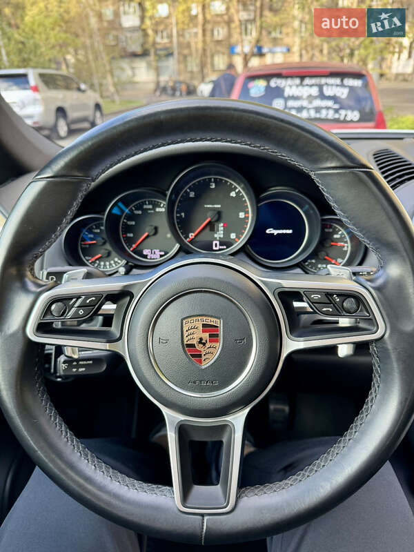 Позашляховик / Кросовер Porsche Cayenne 2016 в Миколаєві фото 25 Позашляховик / Кросовер Porsche Cayenne 2016 в Миколаєві