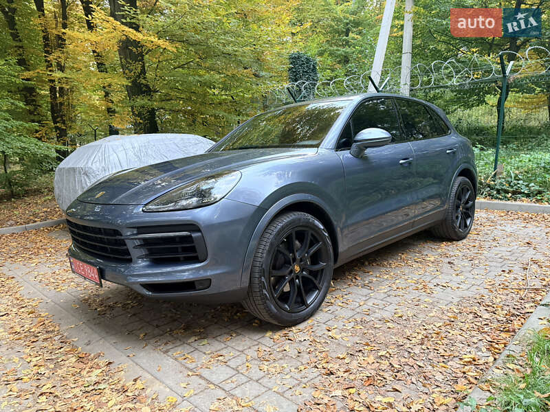 Позашляховик / Кросовер Porsche Cayenne 2018 в Львові