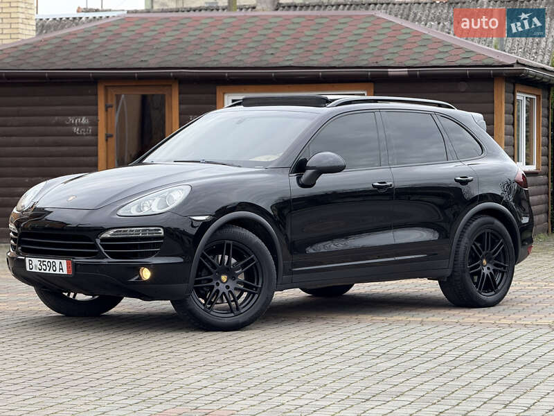 Внедорожник / Кроссовер Porsche Cayenne 2012 в Самборе