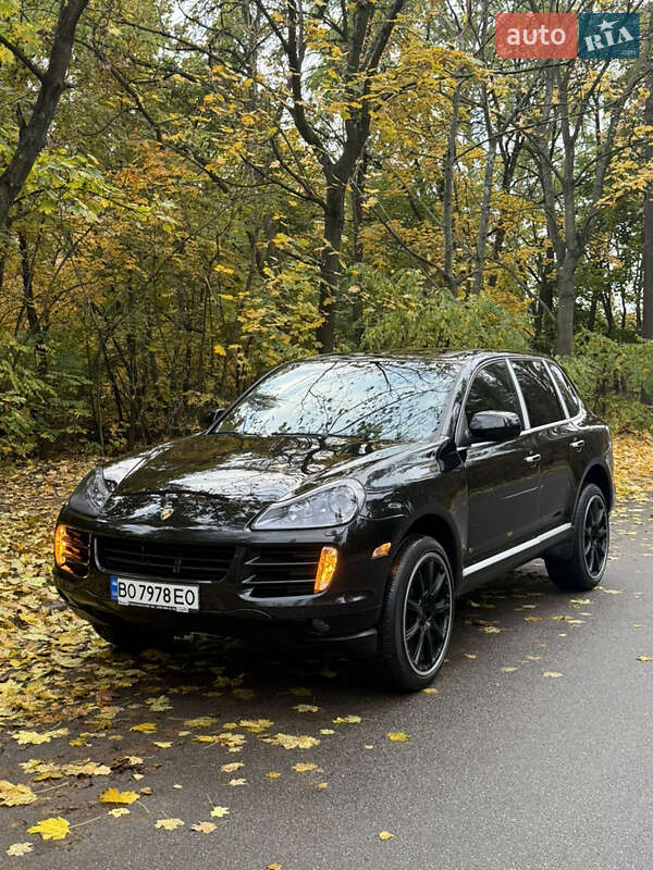 Внедорожник / Кроссовер Porsche Cayenne 2008 в 