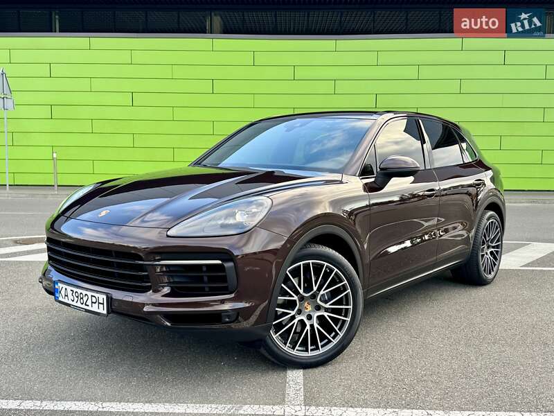 Внедорожник / Кроссовер Porsche Cayenne 2018 в Киеве фото 2 Внедорожник / Кроссовер Porsche Cayenne 2018 в Киеве