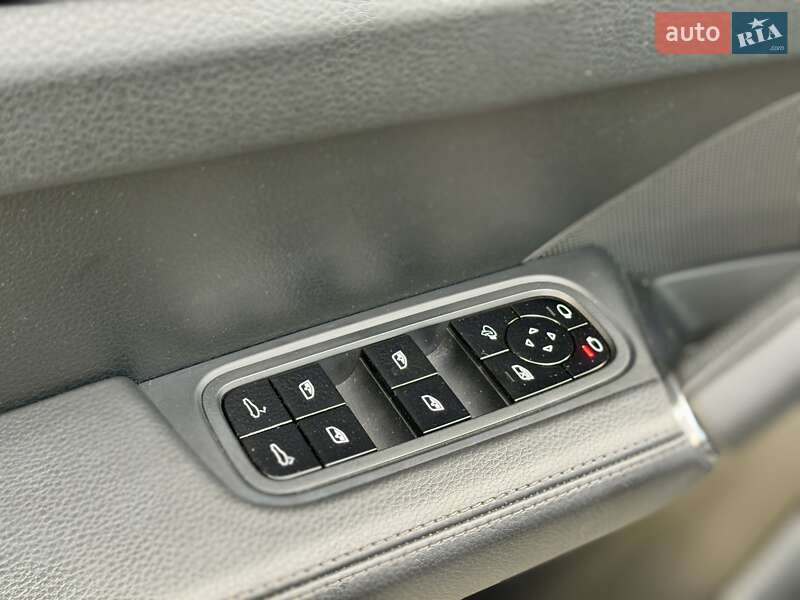 Внедорожник / Кроссовер Porsche Cayenne 2018 в Киеве фото 42 Внедорожник / Кроссовер Porsche Cayenne 2018 в Киеве