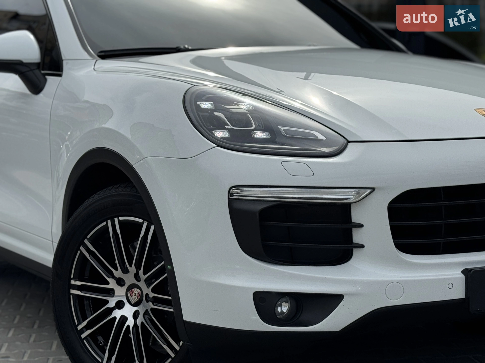 2016 Porsche Cayenne - мініатюра 7