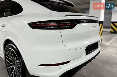 Позашляховик / Кросовер Porsche Cayenne 2019 в  фото 10 Позашляховик / Кросовер Porsche Cayenne 2019 в