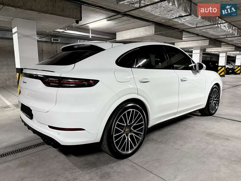 Внедорожник / Кроссовер Porsche Cayenne 2019 в Днепре фото 16 Внедорожник / Кроссовер Porsche Cayenne 2019 в Днепре