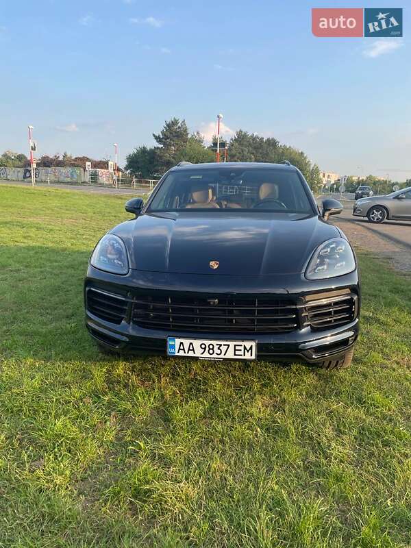 Позашляховик / Кросовер Porsche Cayenne 2018 в Києві фото 22 Позашляховик / Кросовер Porsche Cayenne 2018 в Києві