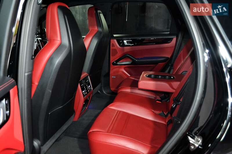 Внедорожник / Кроссовер Porsche Cayenne 2020 в Харькове фото 38 Внедорожник / Кроссовер Porsche Cayenne 2020 в Харькове