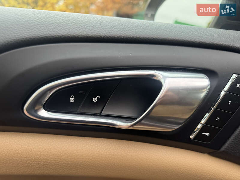 Позашляховик / Кросовер Porsche Cayenne 2015 в Києві фото 14 Позашляховик / Кросовер Porsche Cayenne 2015 в Києві