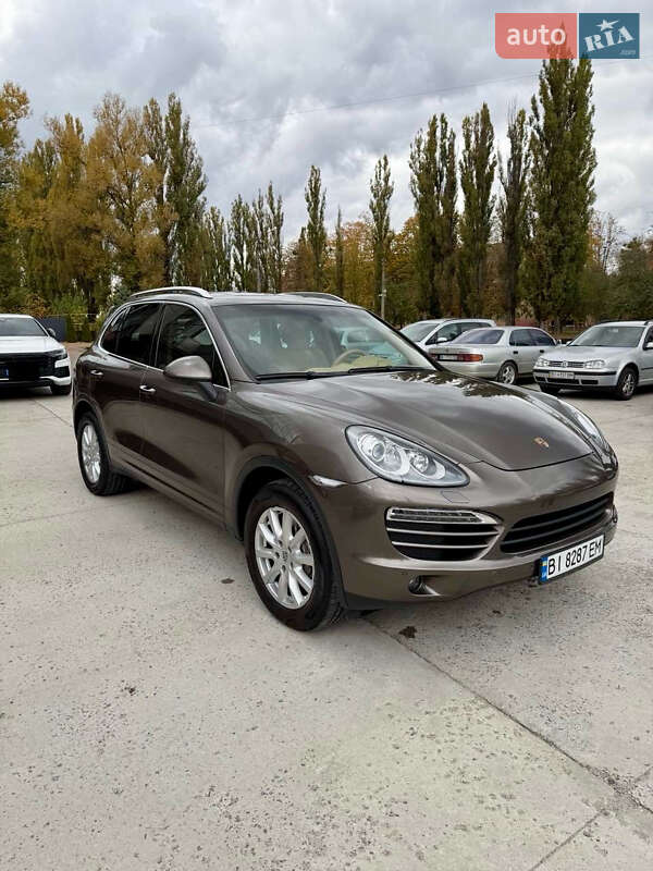 Porsche Cayenne 2012 Porsche Cayenne 2012
