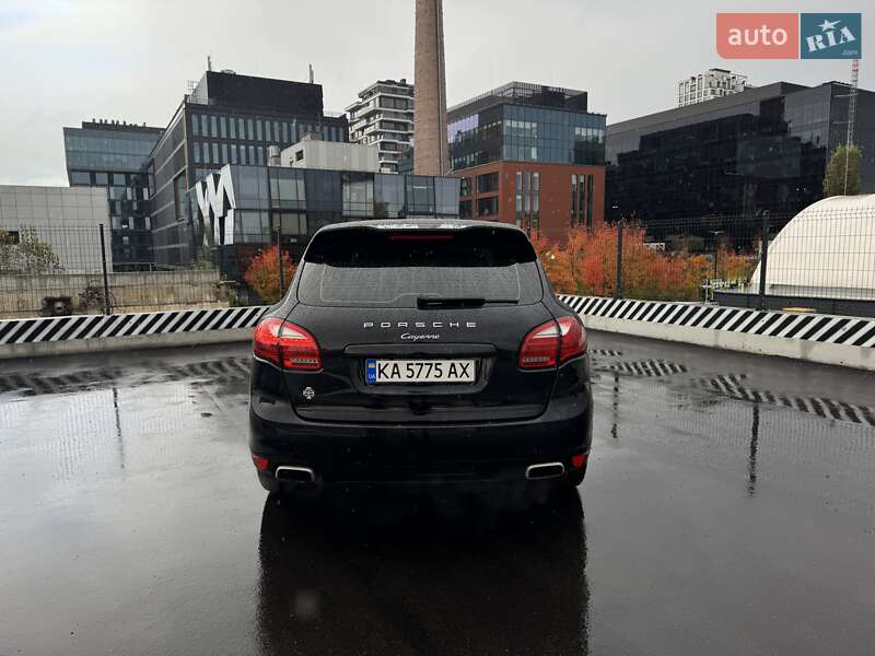 Позашляховик / Кросовер Porsche Cayenne 2012 в Києві фото 16 Позашляховик / Кросовер Porsche Cayenne 2012 в Києві