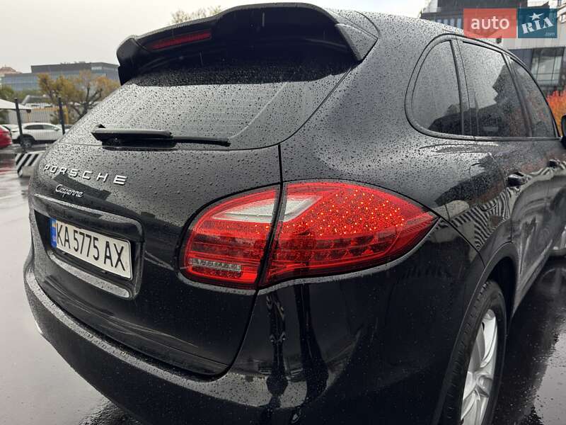 Позашляховик / Кросовер Porsche Cayenne 2012 в Києві фото 19 Позашляховик / Кросовер Porsche Cayenne 2012 в Києві