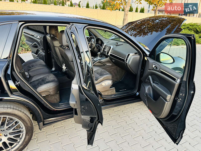 Внедорожник / Кроссовер Porsche Cayenne 2017 в Одессе фото 39 Внедорожник / Кроссовер Porsche Cayenne 2017 в Одессе