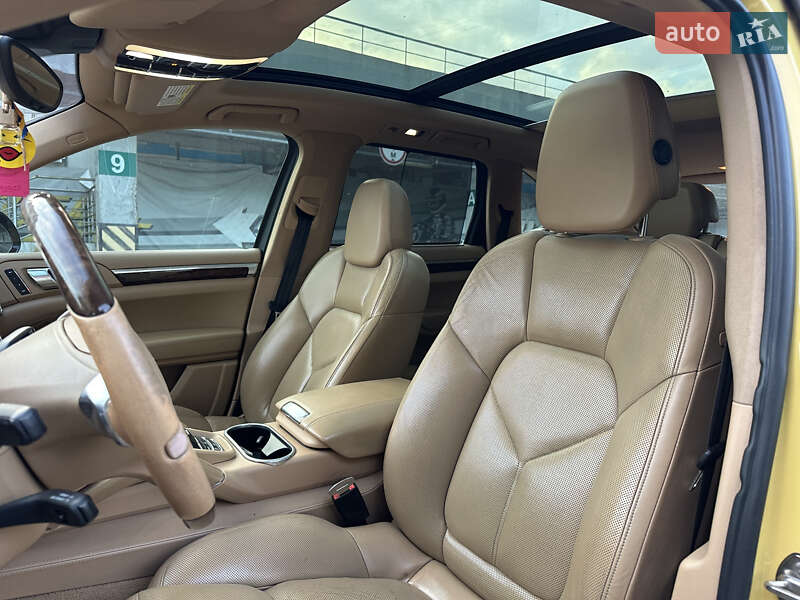 Внедорожник / Кроссовер Porsche Cayenne 2010 в Киеве фото 27 Внедорожник / Кроссовер Porsche Cayenne 2010 в Киеве