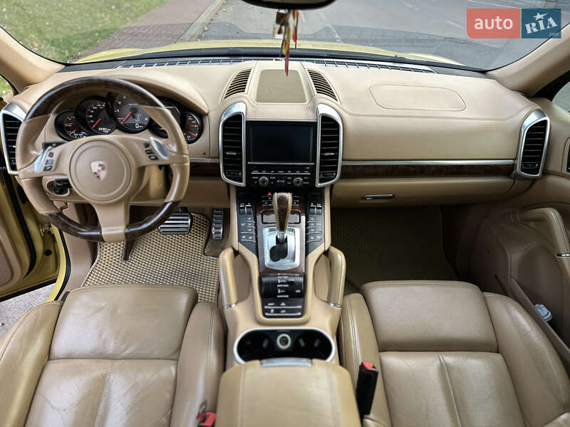 Внедорожник / Кроссовер Porsche Cayenne 2010 в Киеве фото 32 Внедорожник / Кроссовер Porsche Cayenne 2010 в Киеве