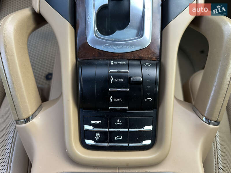 Внедорожник / Кроссовер Porsche Cayenne 2010 в Киеве фото 35 Внедорожник / Кроссовер Porsche Cayenne 2010 в Киеве