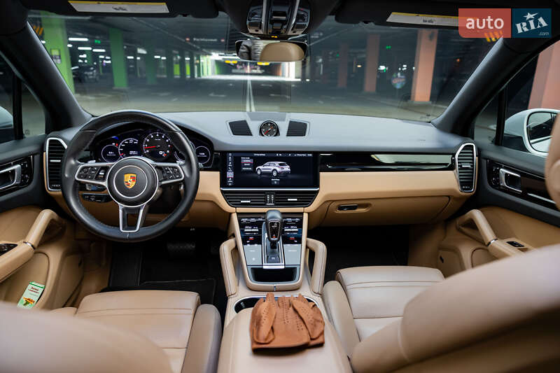 Позашляховик / Кросовер Porsche Cayenne 2020 в Києві
