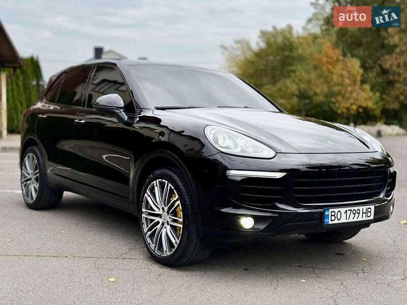 Внедорожник / Кроссовер Porsche Cayenne 2015 в Тернополе фото 3 Внедорожник / Кроссовер Porsche Cayenne 2015 в Тернополе