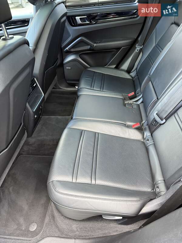 Внедорожник / Кроссовер Porsche Cayenne 2021 в Львове фото 11 Внедорожник / Кроссовер Porsche Cayenne 2021 в Львове