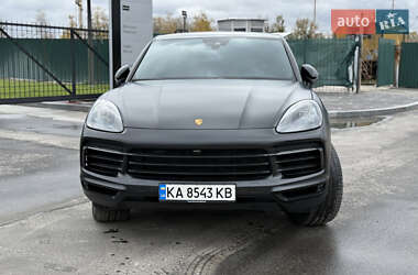 Внедорожник / Кроссовер Porsche Cayenne 2022 в Киеве