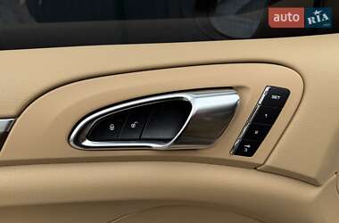 Внедорожник / Кроссовер Porsche Cayenne 2013 в Киеве