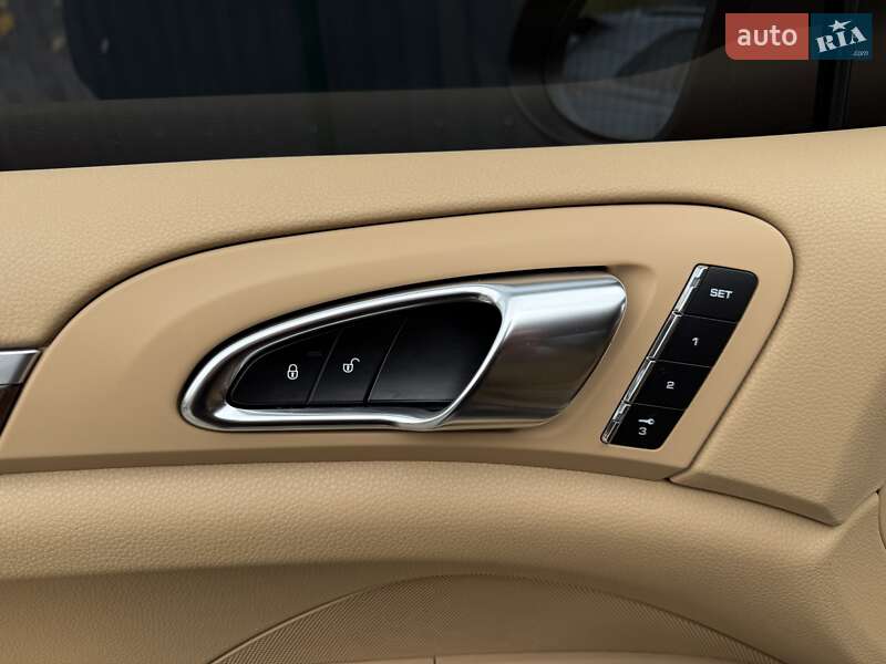 Позашляховик / Кросовер Porsche Cayenne 2013 в Києві фото 18 Позашляховик / Кросовер Porsche Cayenne 2013 в Києві