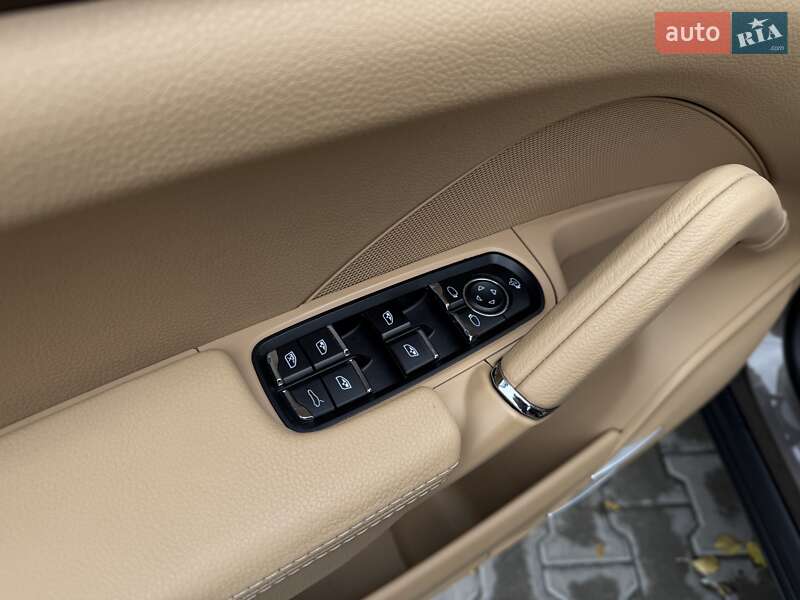 Позашляховик / Кросовер Porsche Cayenne 2013 в Києві фото 19 Позашляховик / Кросовер Porsche Cayenne 2013 в Києві