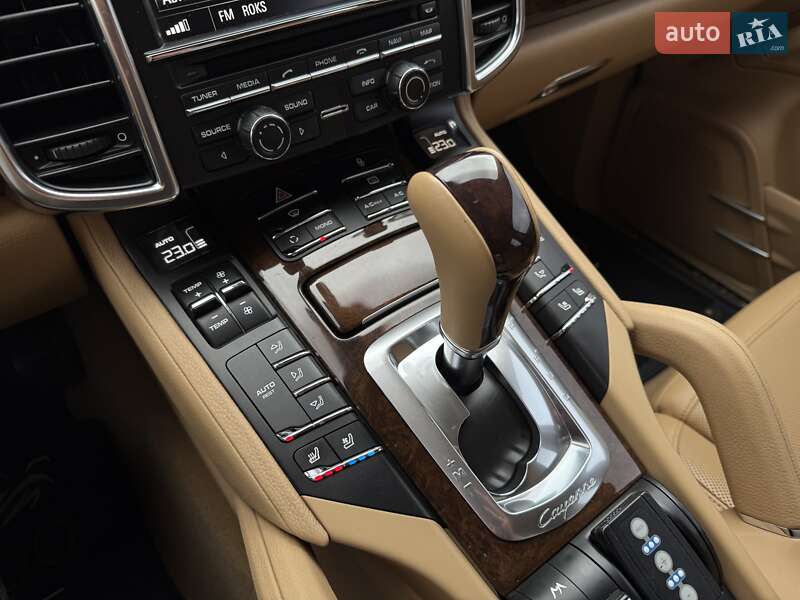Позашляховик / Кросовер Porsche Cayenne 2013 в Києві фото 34 Позашляховик / Кросовер Porsche Cayenne 2013 в Києві