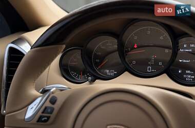 Внедорожник / Кроссовер Porsche Cayenne 2013 в Киеве