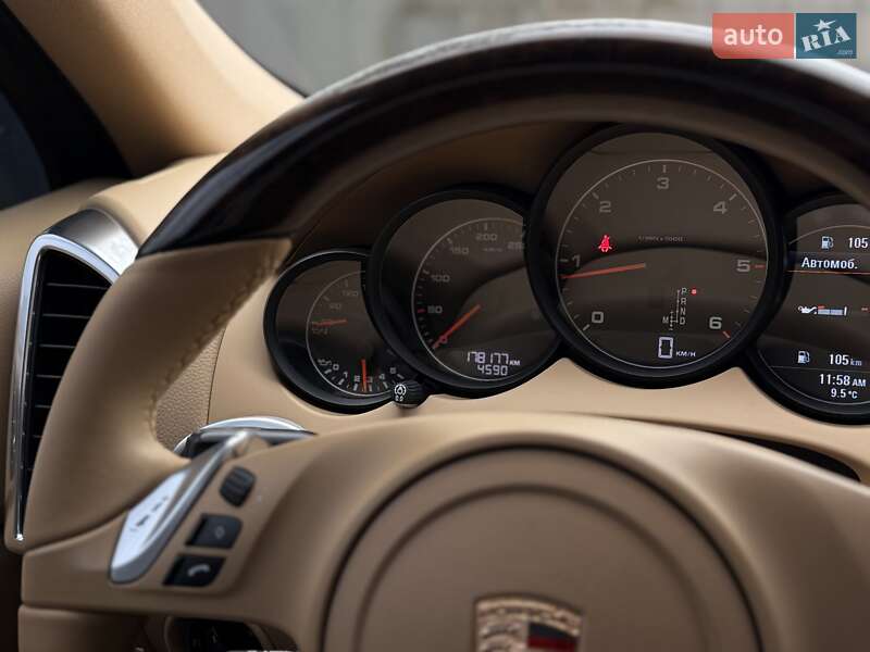 Позашляховик / Кросовер Porsche Cayenne 2013 в Києві фото 41 Позашляховик / Кросовер Porsche Cayenne 2013 в Києві