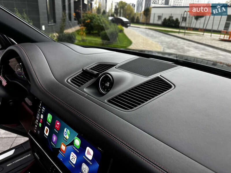 Позашляховик / Кросовер Porsche Cayenne 2019 в Києві фото 40 Позашляховик / Кросовер Porsche Cayenne 2019 в Києві