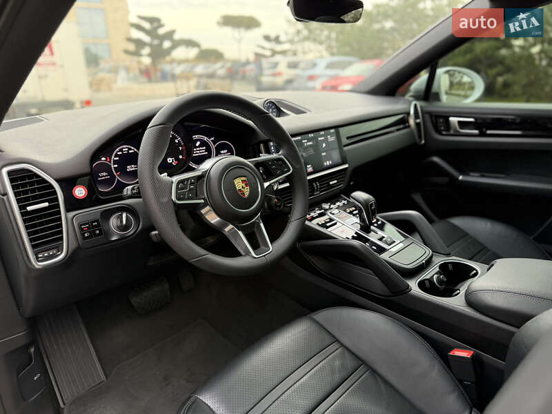Внедорожник / Кроссовер Porsche Cayenne 2019 в Львове фото 32 Внедорожник / Кроссовер Porsche Cayenne 2019 в Львове