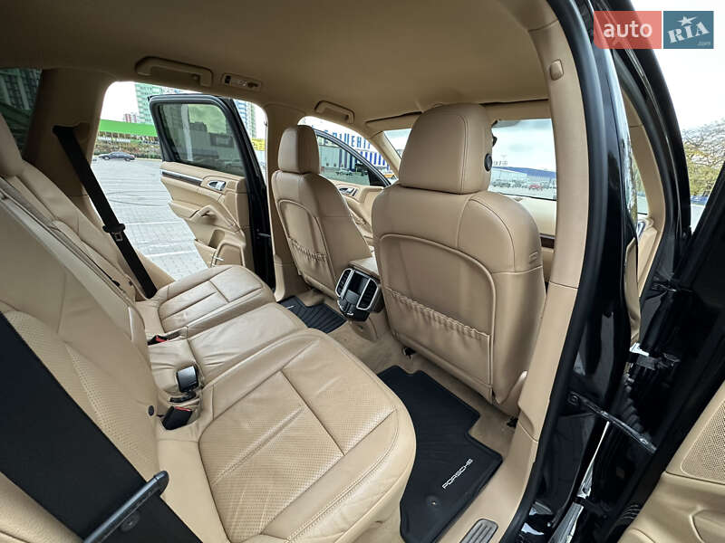 Позашляховик / Кросовер Porsche Cayenne 2013 в Одесі фото 37 Позашляховик / Кросовер Porsche Cayenne 2013 в Одесі