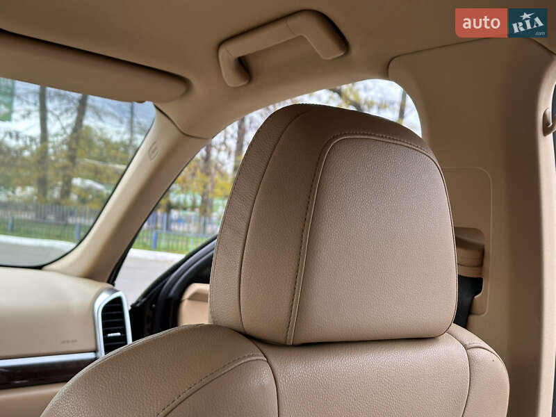 Позашляховик / Кросовер Porsche Cayenne 2013 в Одесі фото 48 Позашляховик / Кросовер Porsche Cayenne 2013 в Одесі