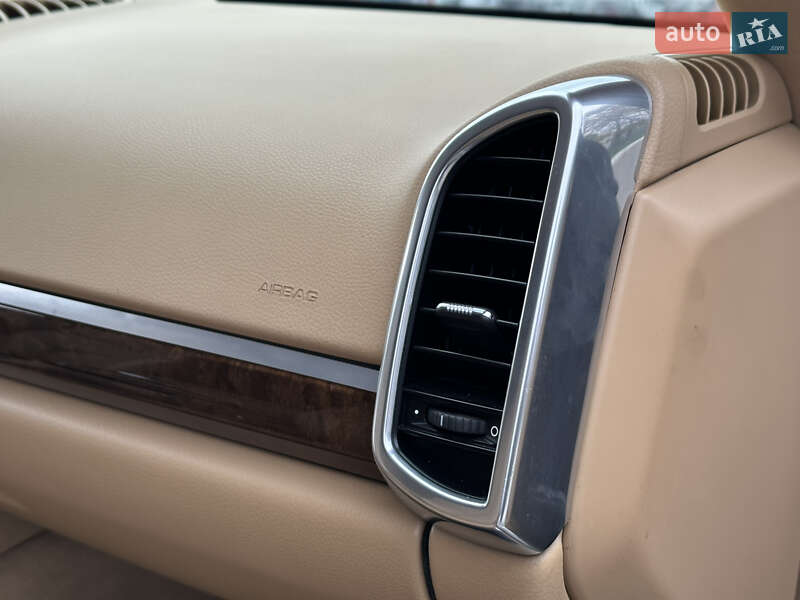 Позашляховик / Кросовер Porsche Cayenne 2013 в Одесі фото 56 Позашляховик / Кросовер Porsche Cayenne 2013 в Одесі
