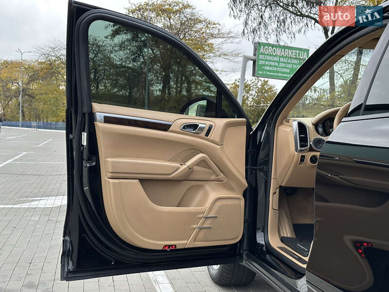 Позашляховик / Кросовер Porsche Cayenne 2013 в Одесі фото 57 Позашляховик / Кросовер Porsche Cayenne 2013 в Одесі